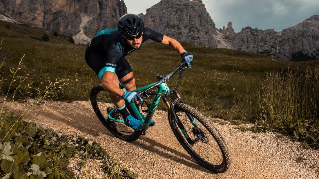 Ποδήλατο βουνού Hard tail: Η επιλογή του σωστού μεγέθους